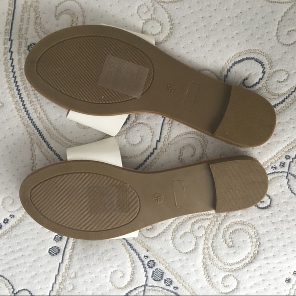 Shein slip on faux leather slides - Picture 5 of 6